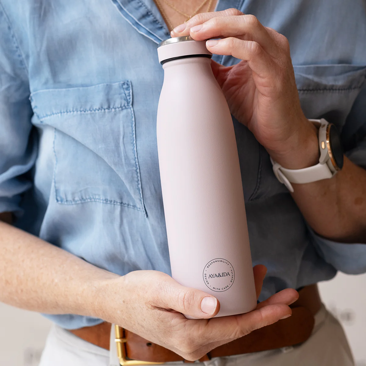Aya & Ida Bottle Soft Rose 500ml - Image 3